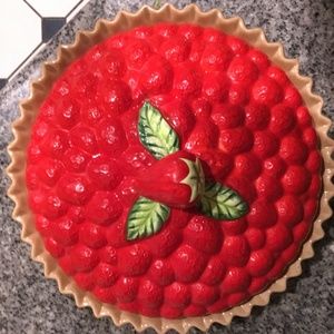 Pie Baking Dish with Cover